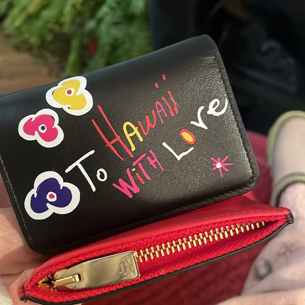 LOUBOUTIN WALLET trifold  NWOT!